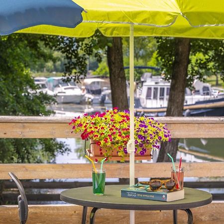 Lagrange Grand Bleu Vacances - Residence Port Lalande Castelmoron-sur-Lot エクステリア 写真
