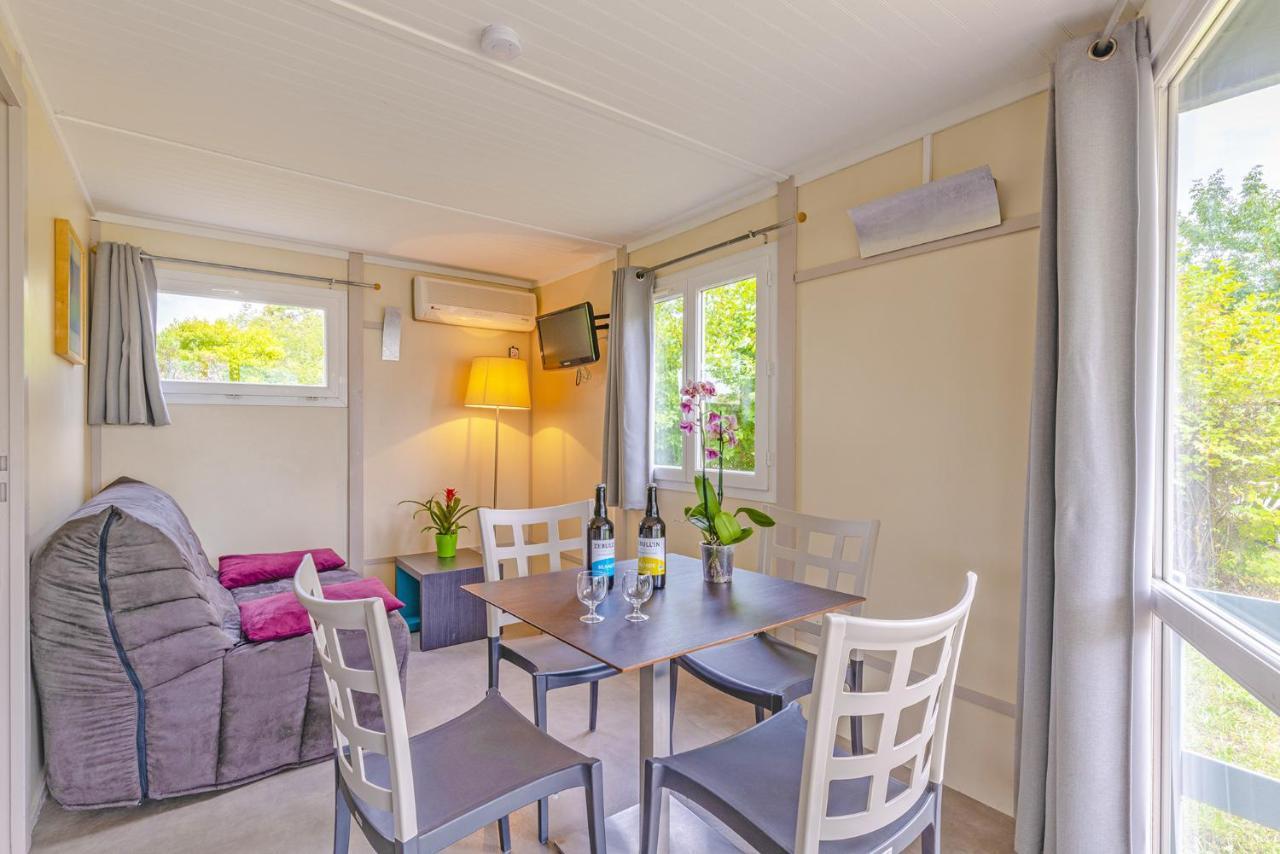 Lagrange Grand Bleu Vacances - Residence Port Lalande Castelmoron-sur-Lot エクステリア 写真