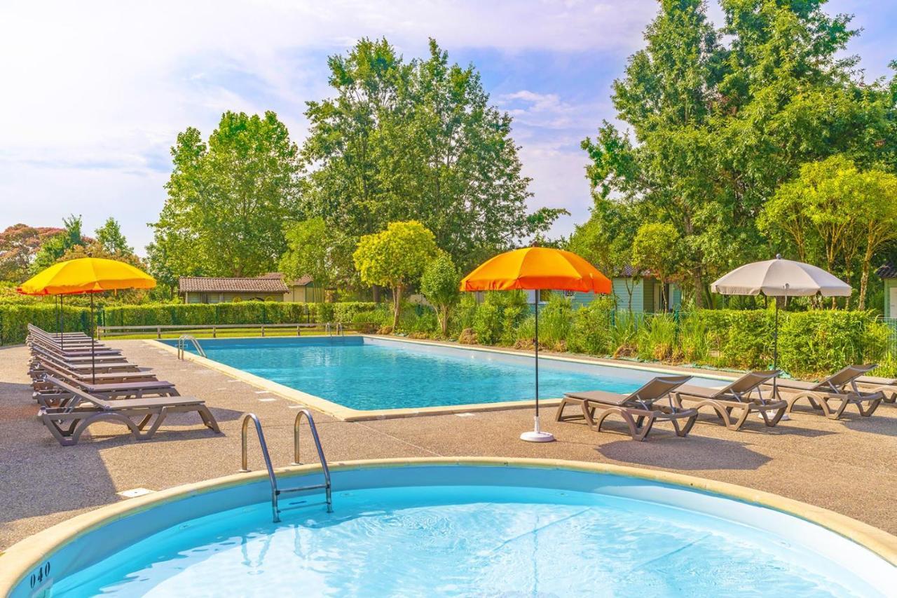 Lagrange Grand Bleu Vacances - Residence Port Lalande Castelmoron-sur-Lot エクステリア 写真