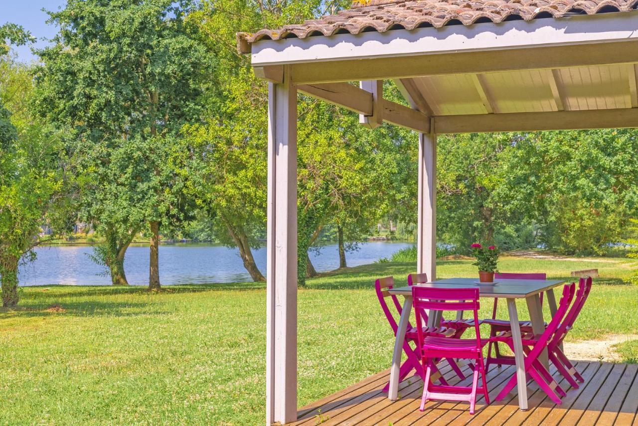 Lagrange Grand Bleu Vacances - Residence Port Lalande Castelmoron-sur-Lot エクステリア 写真