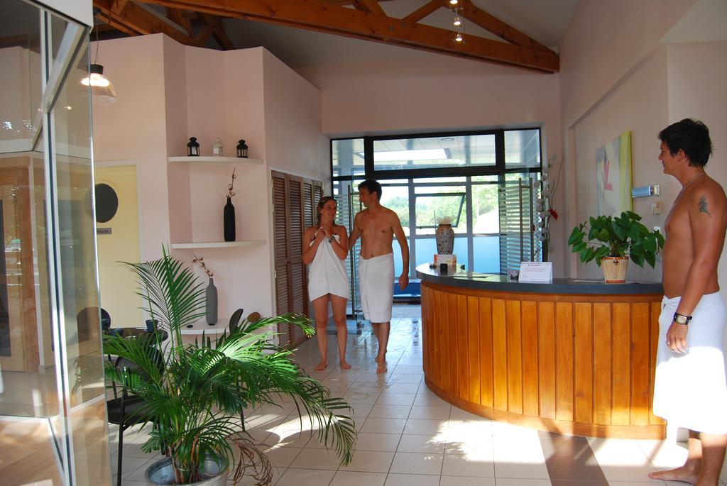 Lagrange Grand Bleu Vacances - Residence Port Lalande Castelmoron-sur-Lot エクステリア 写真