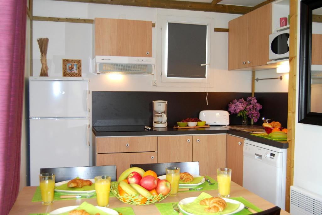 Lagrange Grand Bleu Vacances - Residence Port Lalande Castelmoron-sur-Lot 部屋 写真
